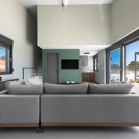 #luxlikehome Theeta Pefko