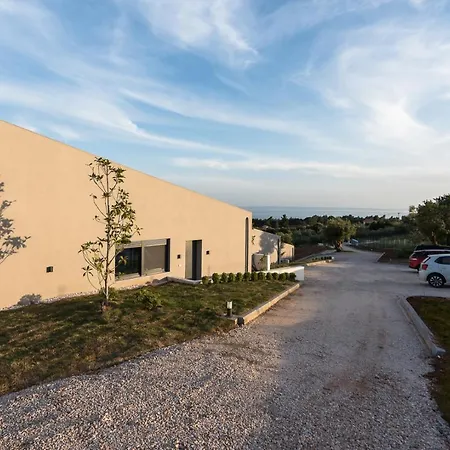 #luxlikehome Theeta Pefko Villa