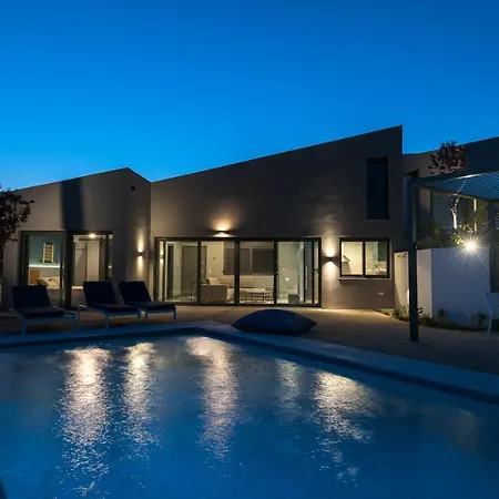 #luxlikehome Theeta Pefko *